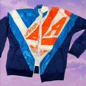 NWT adidas windbreaker 🧡💙